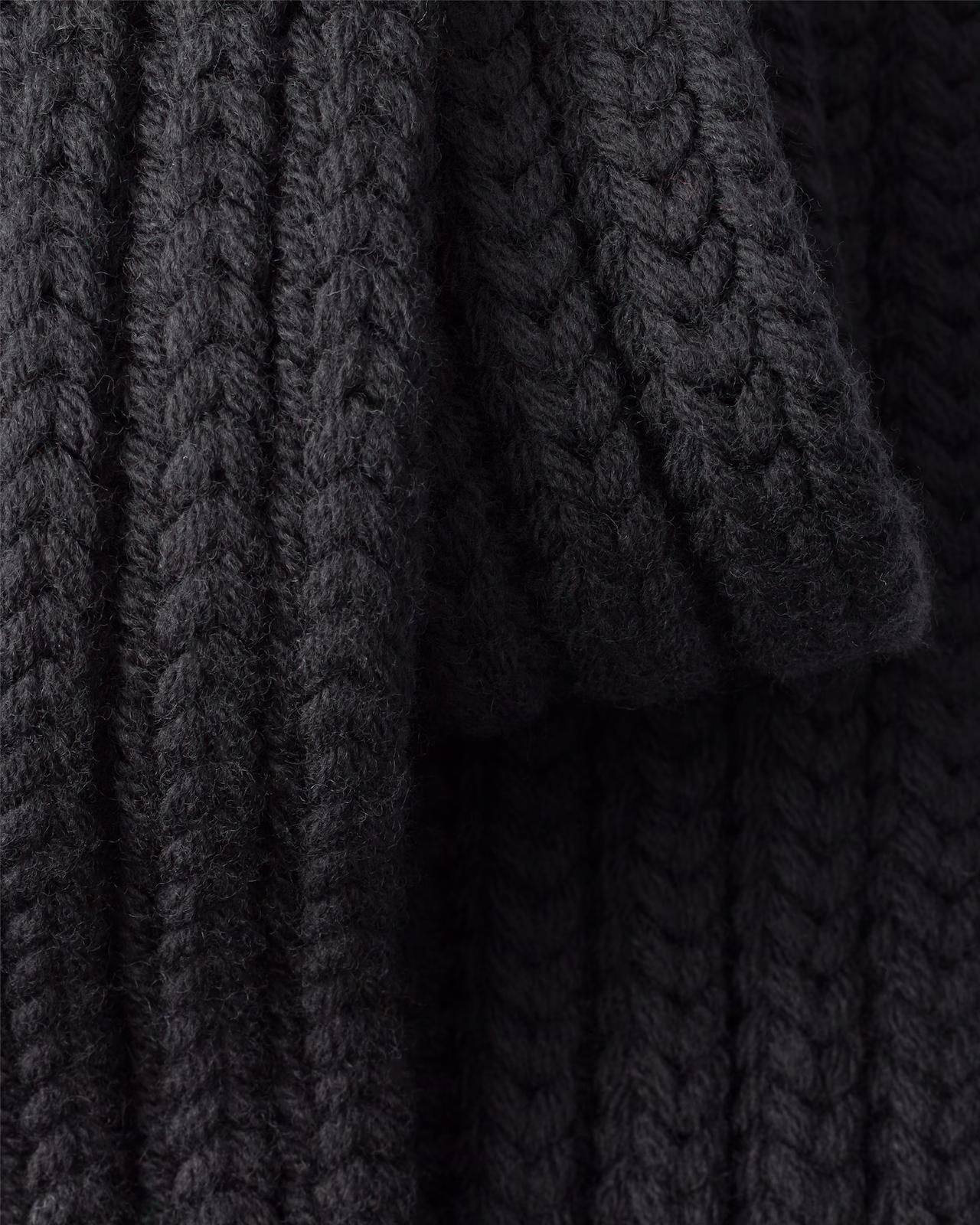 Bonnet et écharpe PRD NOIR